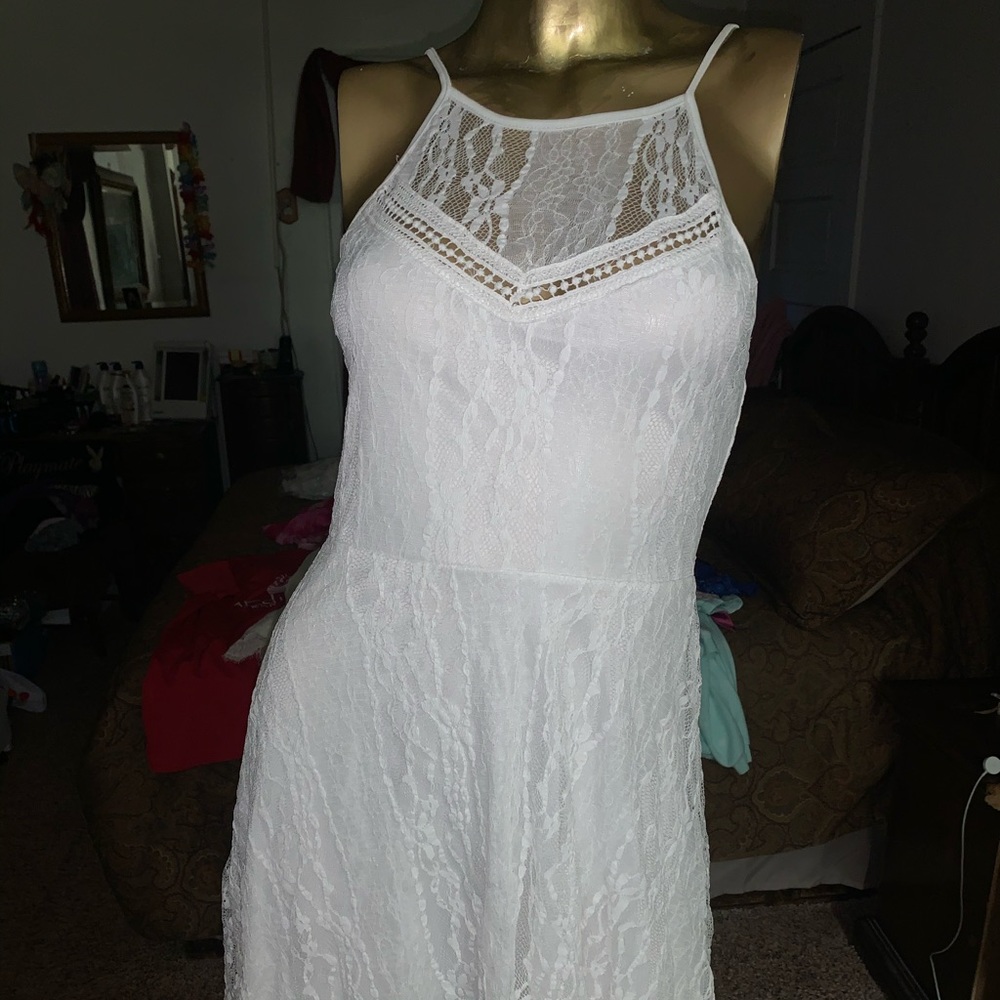 White lace dress